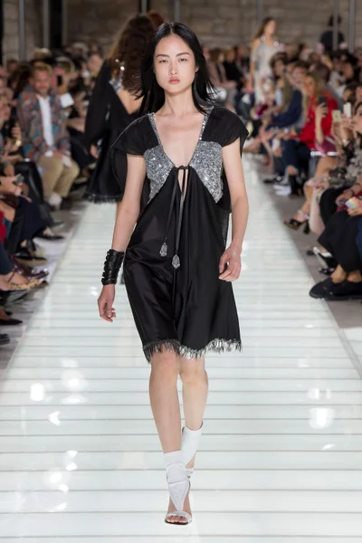 Look 40